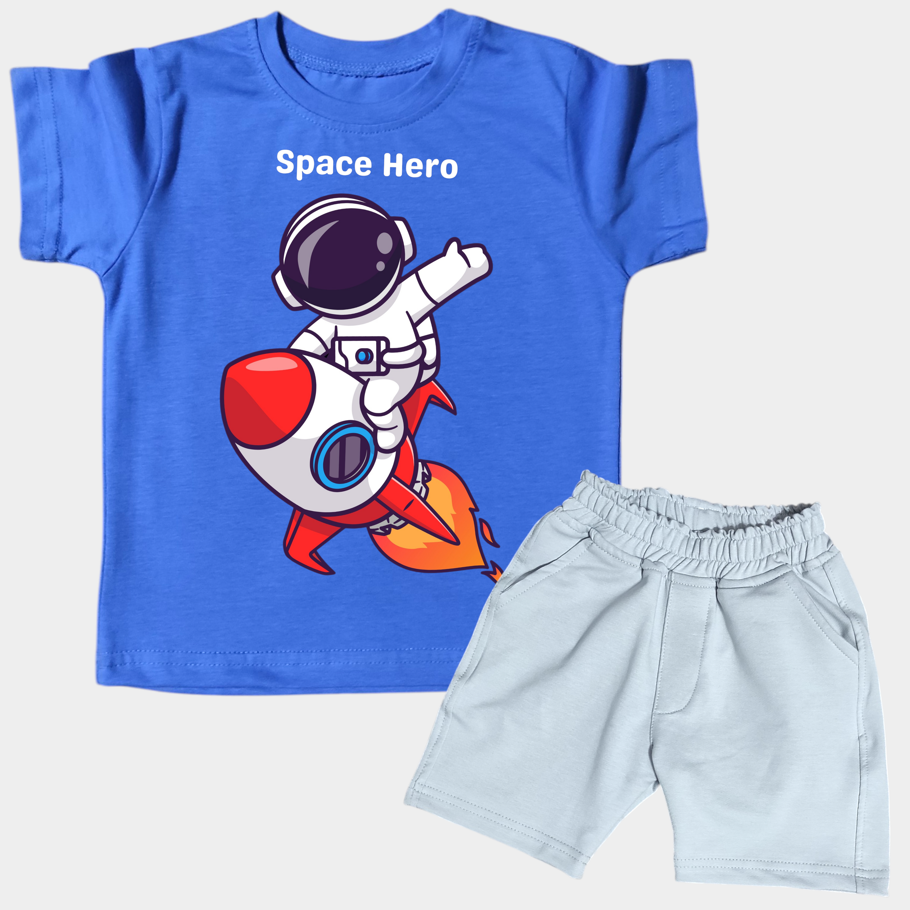 طقم زهري في رمادي فاتح