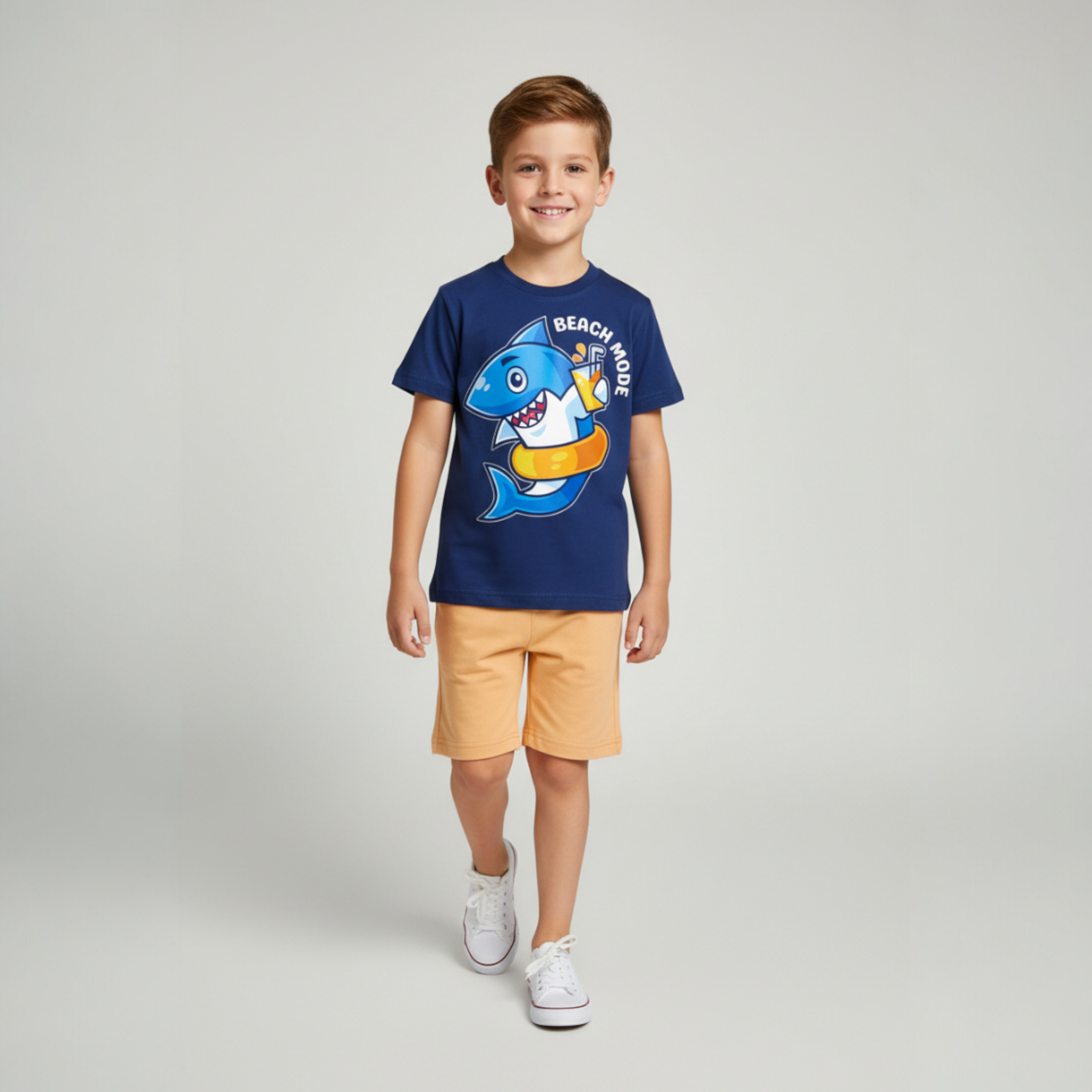 طقم كحلي في مشمشي